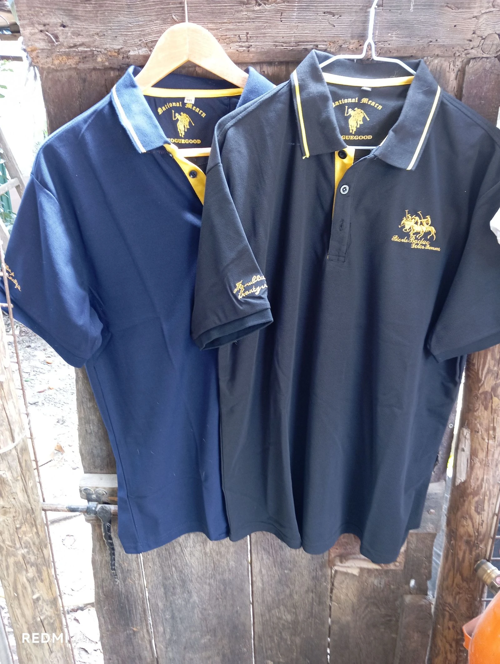 Lote 2 polos caballero (Azul marino y Negro) 3XL (Equivale a L/XL)